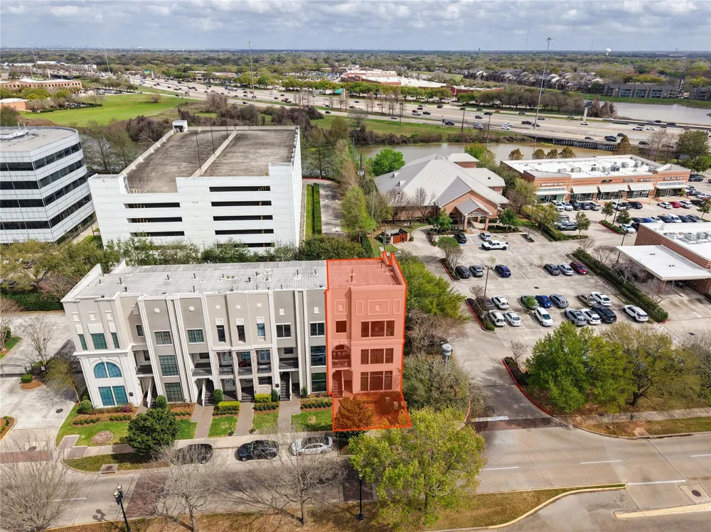 1423 Lake Pointe Parkway Sugar Land, TX 77478