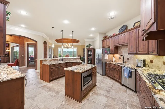 162 ALONDRA Lane Spring Branch, TX 78070