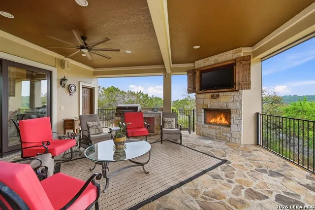 162 ALONDRA Lane Spring Branch, TX 78070