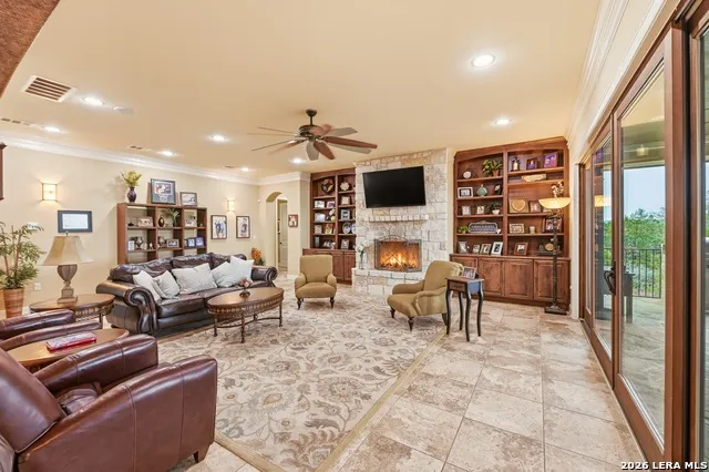 162 ALONDRA Lane Spring Branch, TX 78070
