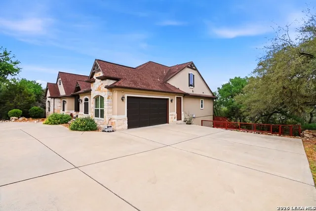 162 ALONDRA Lane Spring Branch, TX 78070