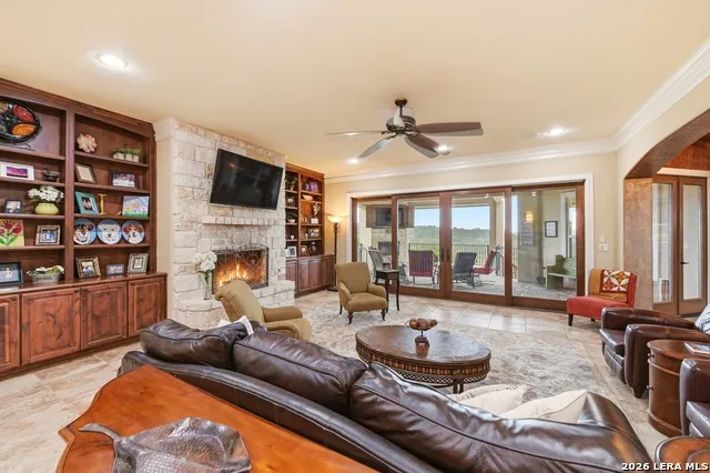162 ALONDRA Lane Spring Branch, TX 78070