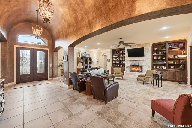 162 ALONDRA Lane Spring Branch, TX 78070