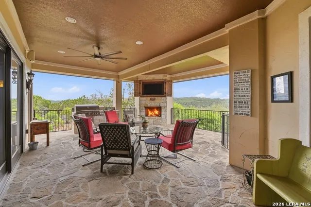162 ALONDRA Lane Spring Branch, TX 78070