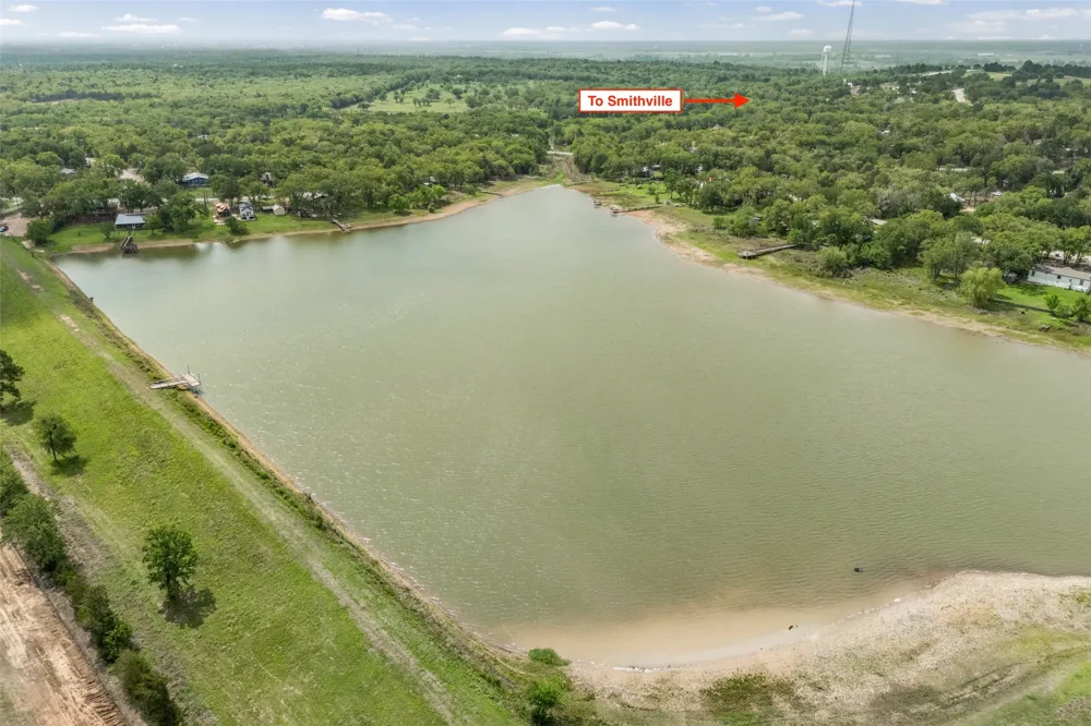 Commanche Drive Smithville, TX 78957