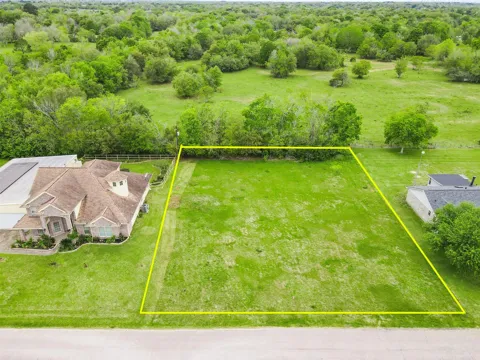 19 Hal Mclain Road