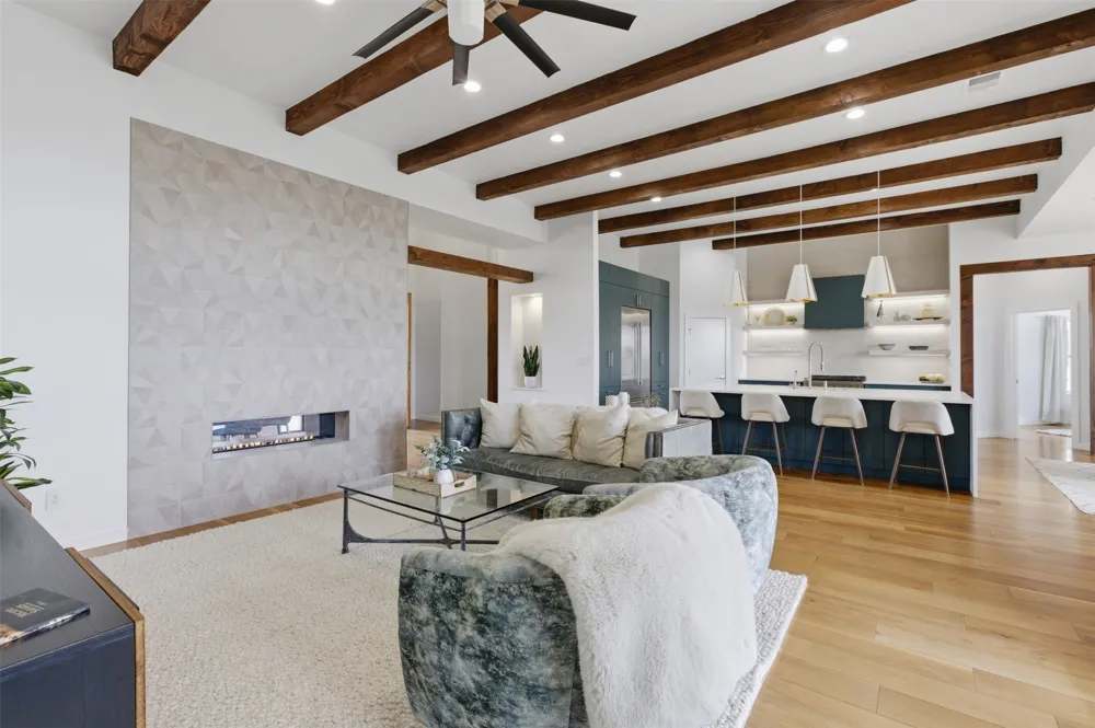 215 Mesa Vista Drive Leander, TX 78641