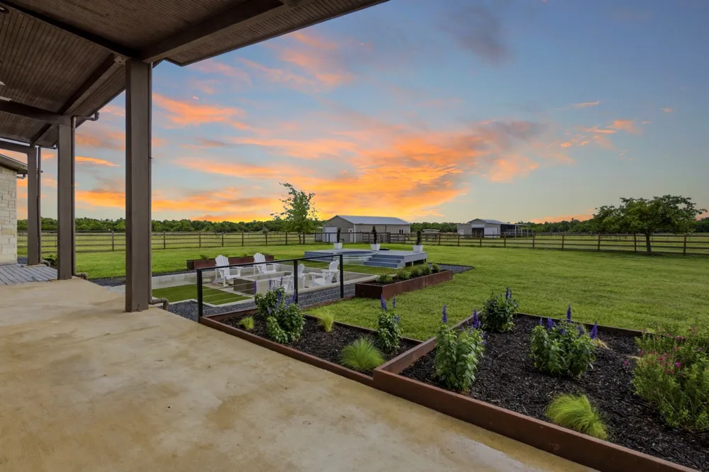 215 Mesa Vista Drive Leander, TX 78641