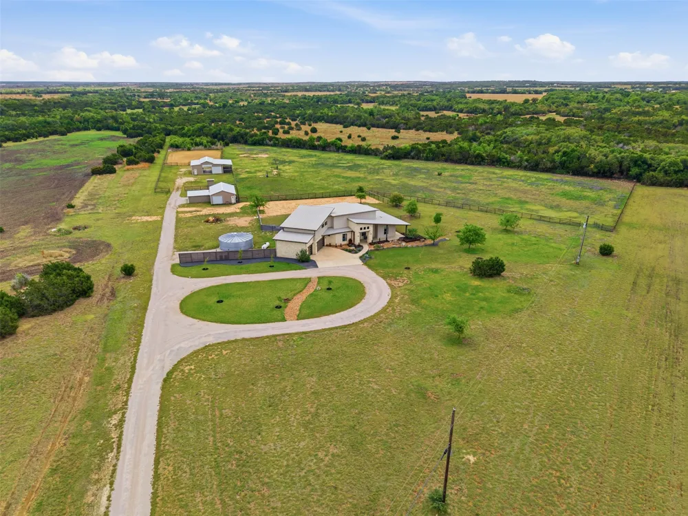 215 Mesa Vista Drive Leander, TX 78641