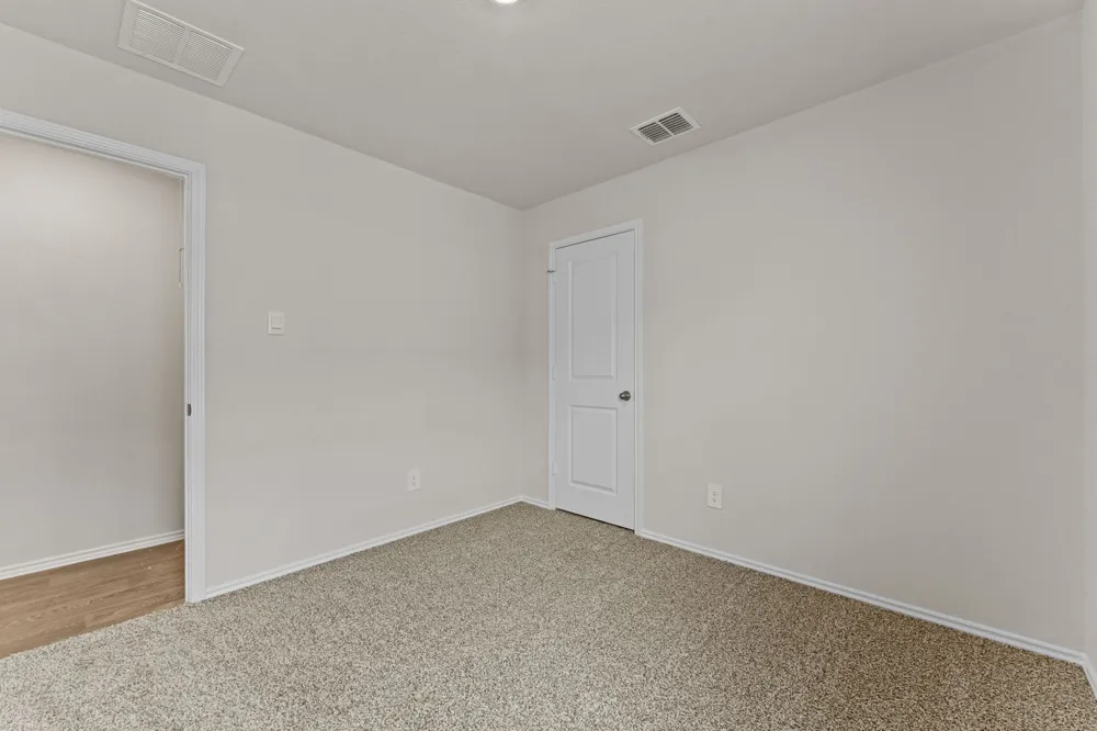 210 Langston Drive Maxwell, TX 78640