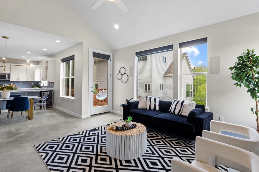 3001 Del Curto Road #35 Austin, TX 78704
