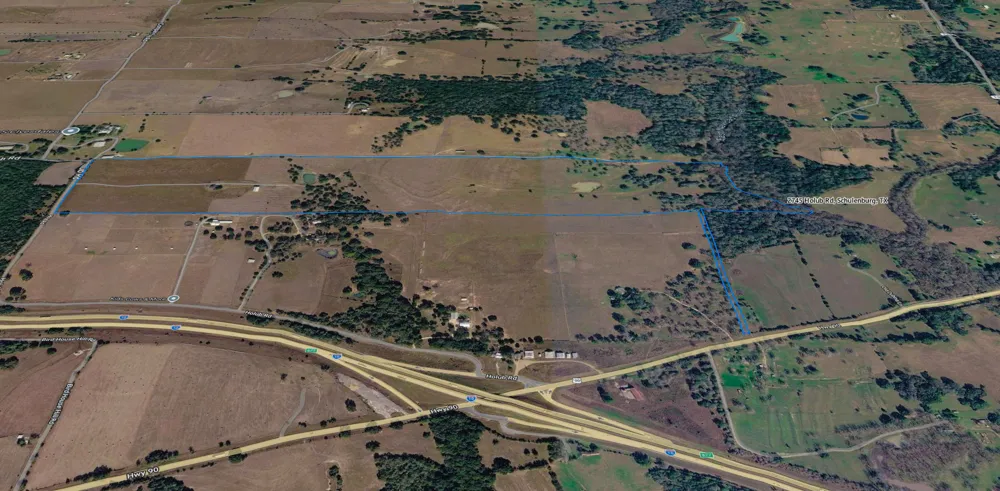 2745 Holub Road Schulenburg, TX 78956