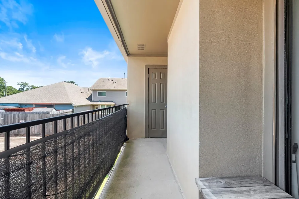 3300 Pebblebrook Drive #104 Seabrook, TX 77586