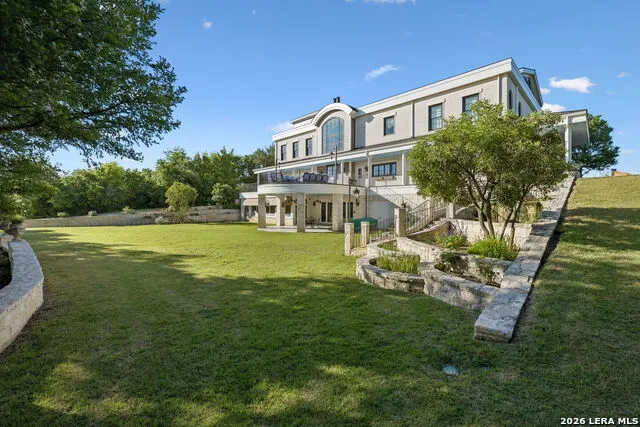 999 SCHWARZLOSE RD New Braunfels, TX 78130
