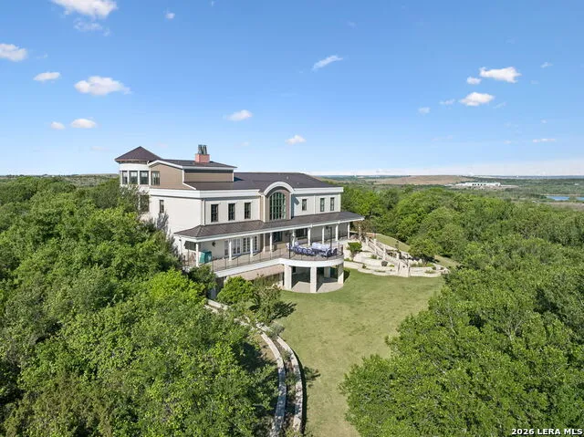 999 SCHWARZLOSE RD New Braunfels, TX 78130