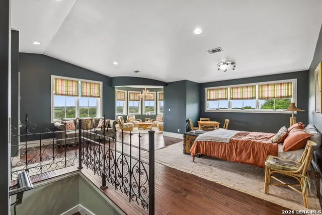 999 SCHWARZLOSE RD New Braunfels, TX 78130
