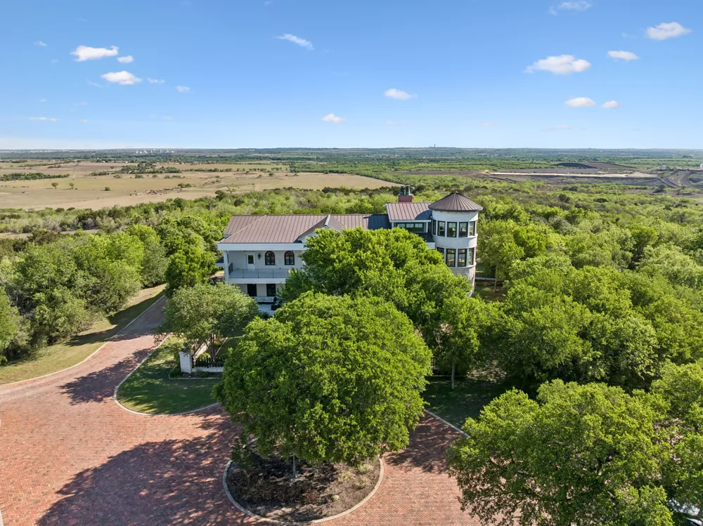 999 Schwarzlose Road New Braunfels, TX 78130