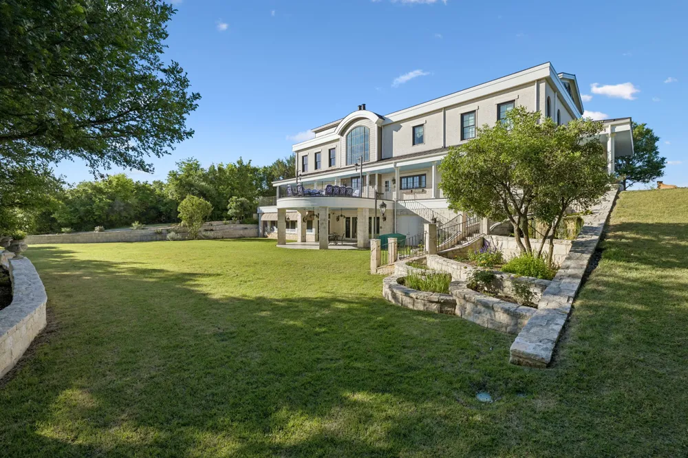 999 Schwarzlose Road New Braunfels, TX 78130