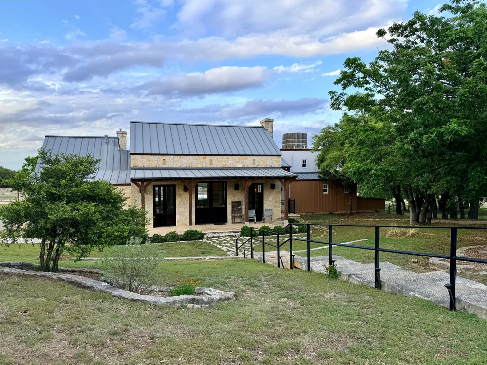 768 Walnut Springs Road Johnson City, TX 78636