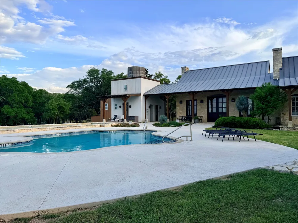 768 Walnut Springs Road Johnson City, TX 78636