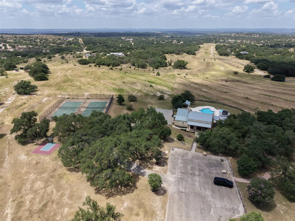 768 Walnut Springs Road Johnson City, TX 78636