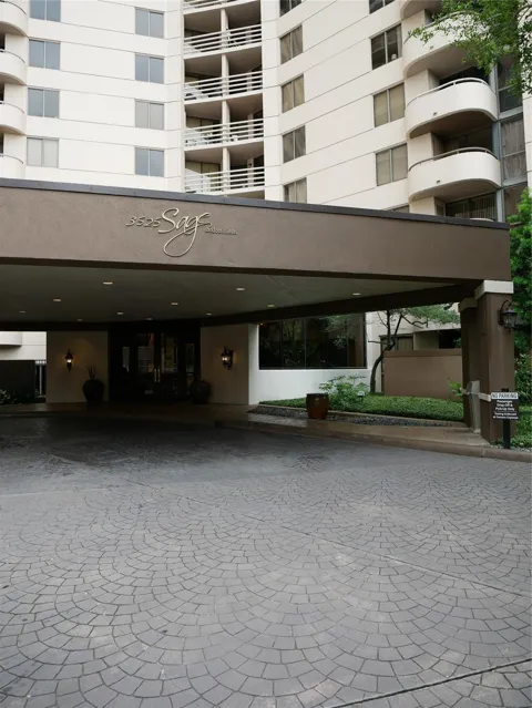 3525 Sage Road #1001