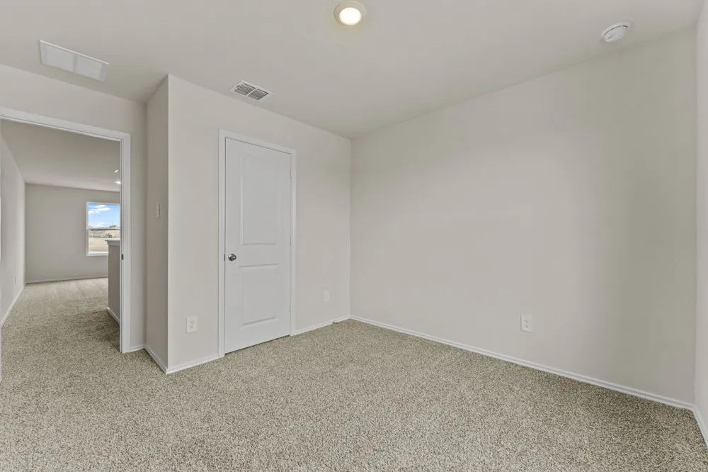 134 Langston Drive Maxwell, TX 78640