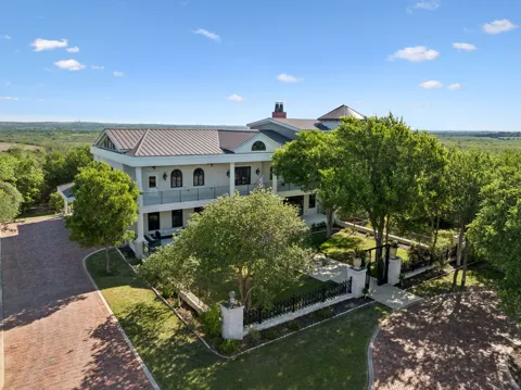 999 Schwarzlose Road