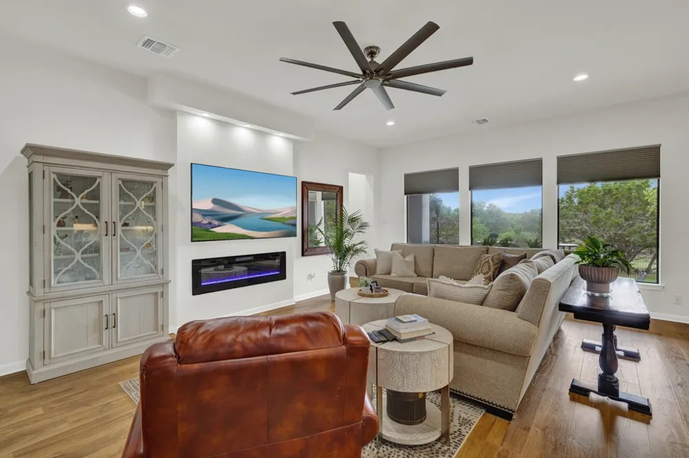 105 John Bird Blanco, TX 78606