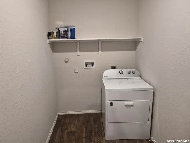 465 MIDDLE GREEN LOOP Floresville, TX 78114