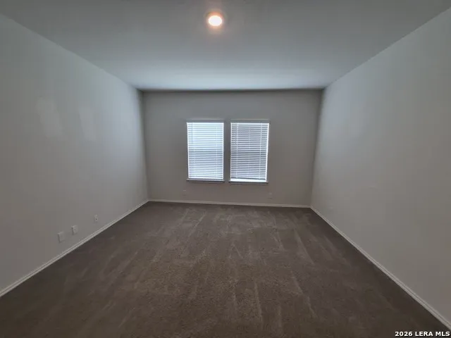 465 MIDDLE GREEN LOOP Floresville, TX 78114