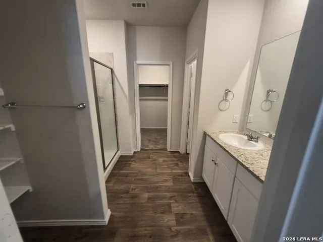 465 MIDDLE GREEN LOOP Floresville, TX 78114