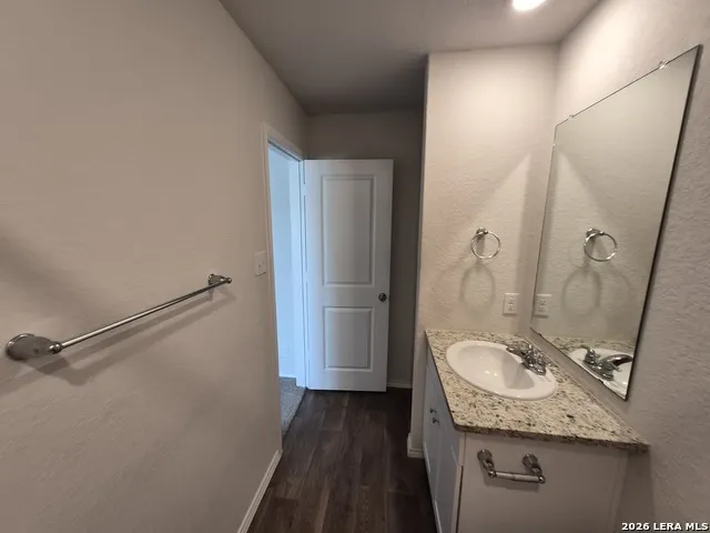 465 MIDDLE GREEN LOOP Floresville, TX 78114