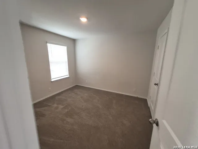465 MIDDLE GREEN LOOP Floresville, TX 78114