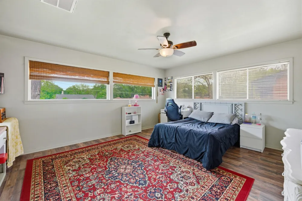 305 Harvey Street Caldwell, TX 77836
