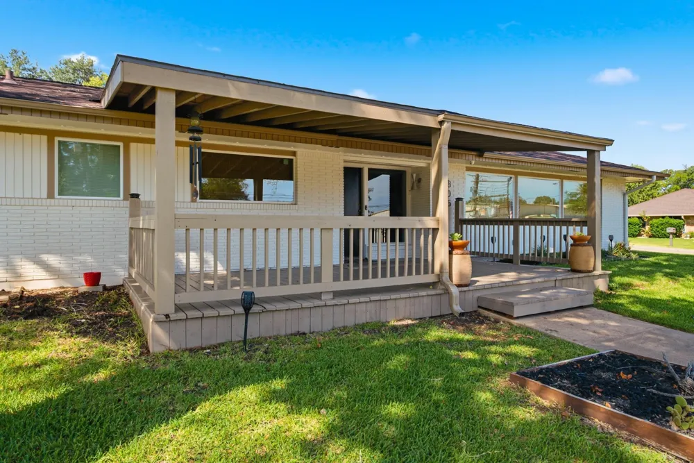 305 Harvey Street Caldwell, TX 77836