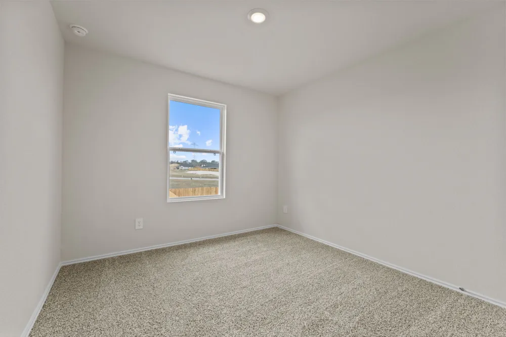 140 Langston Drive Maxwell, TX 78640