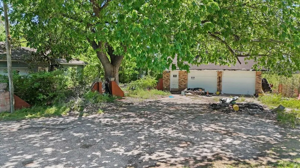 118 Staffordshire Road Stafford, TX 77477