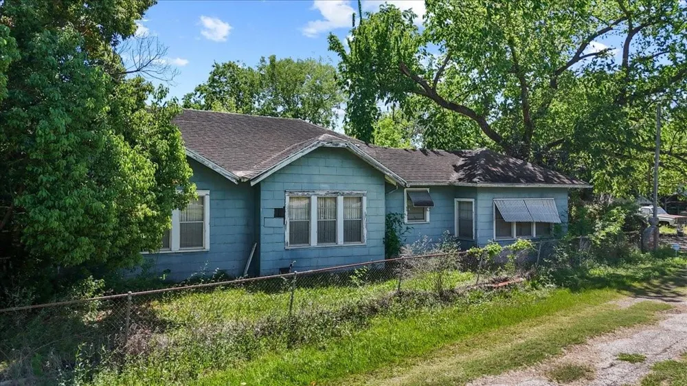 118 Staffordshire Road Stafford, TX 77477
