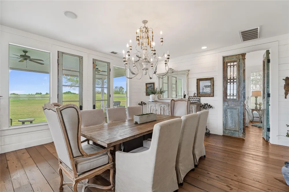 5025 Wickel Road Burton, TX 77835
