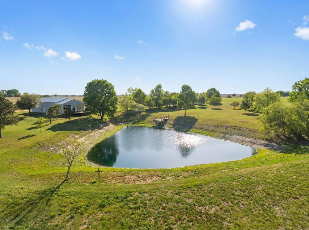 5025 Wickel Road Burton, TX 77835