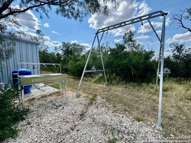 IH 35 Pearsall, TX 78061