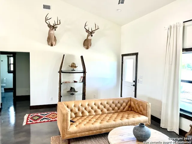 IH 35 Pearsall, TX 78061