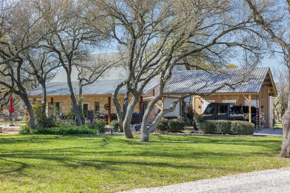 8901 County Road 108 Burnet, TX 78611