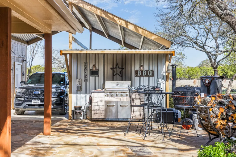 8901 County Road 108 Burnet, TX 78611
