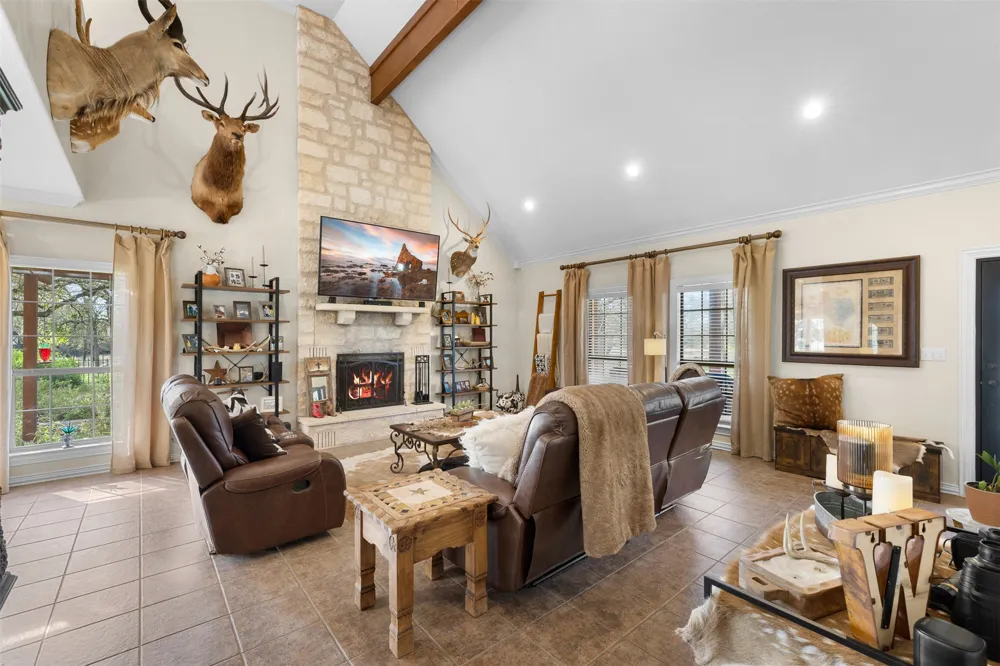 8901 County Road 108 Burnet, TX 78611