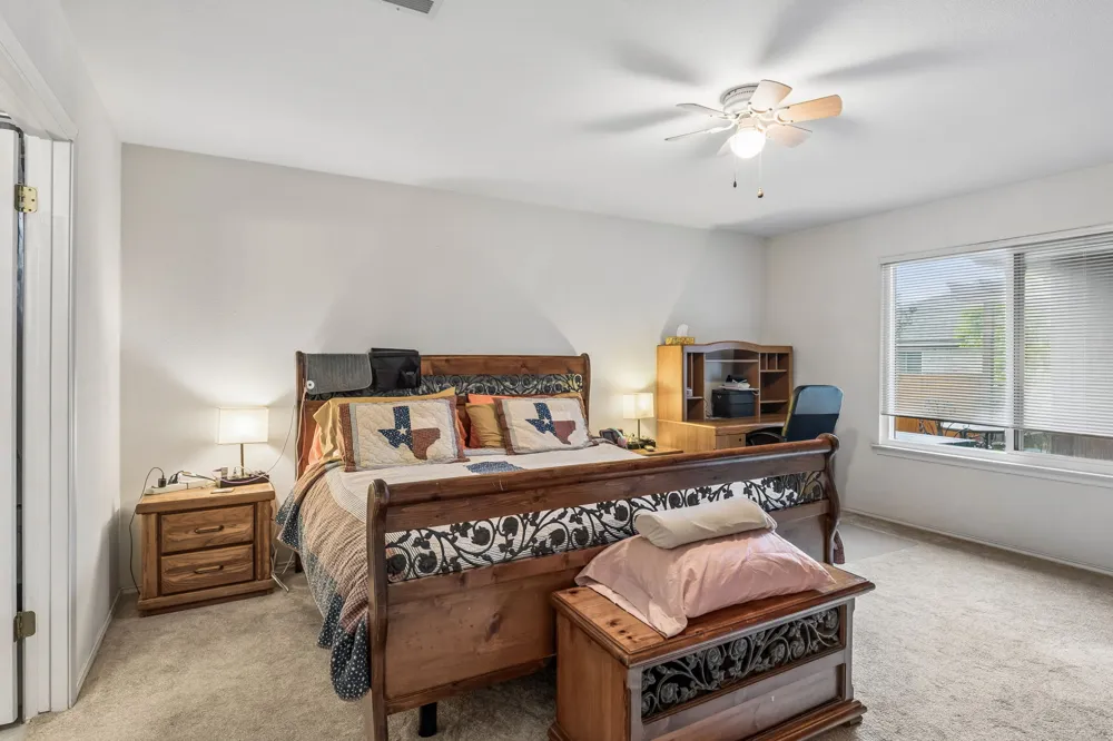 408 Glen Valley Lane Leander, TX 78641