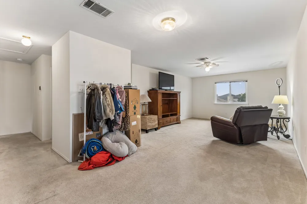 408 Glen Valley Lane Leander, TX 78641