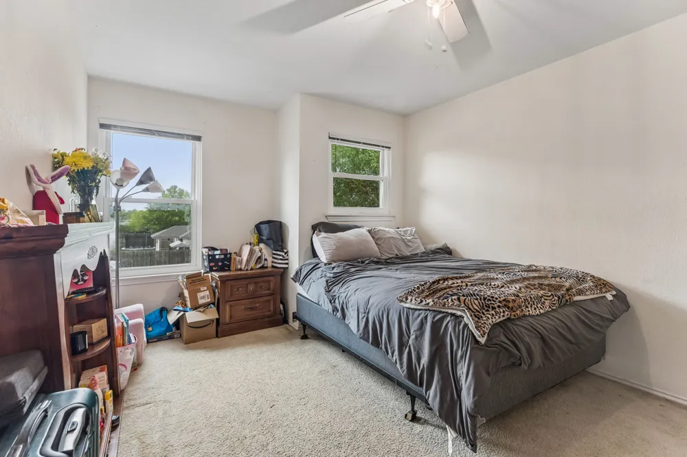 408 Glen Valley Lane Leander, TX 78641