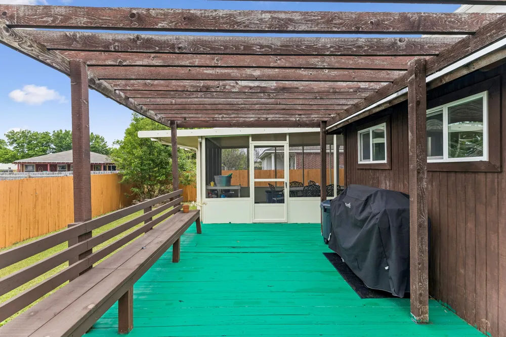 408 Glen Valley Lane Leander, TX 78641
